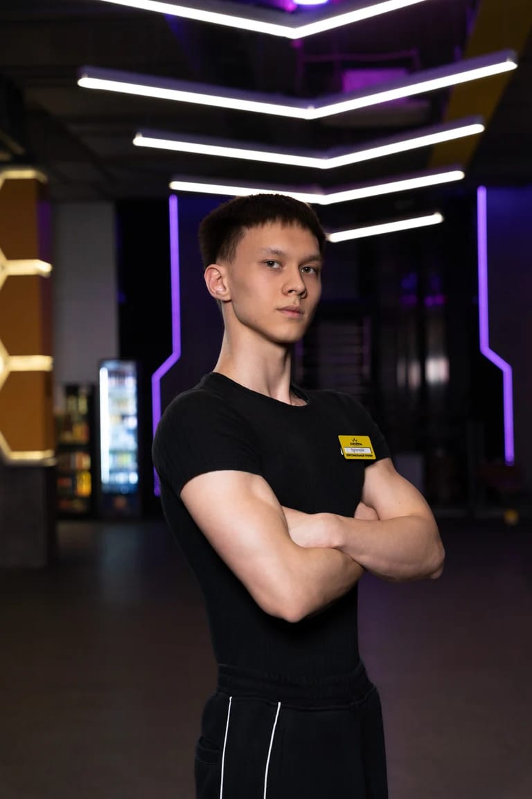Ким Артемий: тренер Champion Fitness Мухамедханова 21